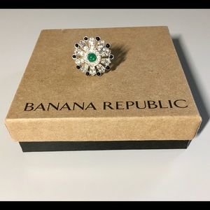 Beautiful Banana Republic Statement Ring - Size 7